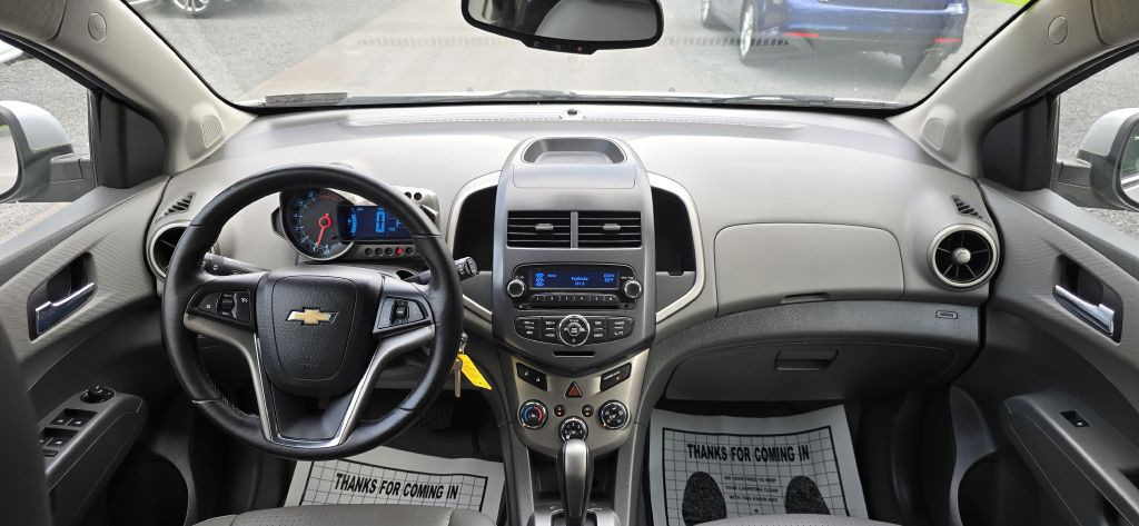 2012 Chevrolet Sonic Image 27