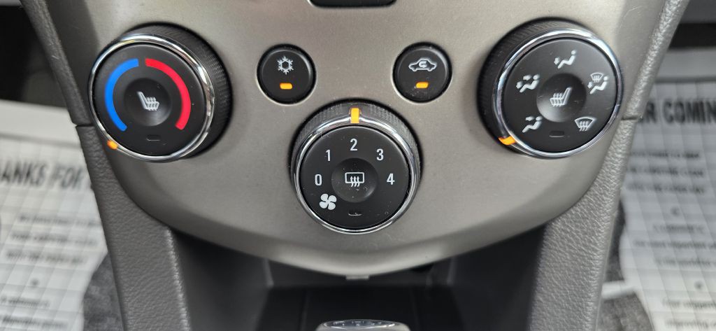 2012 Chevrolet Sonic Image 30