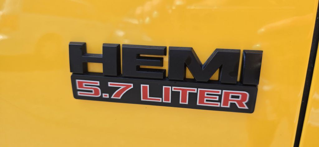 2016 RAM 1500 Image 8