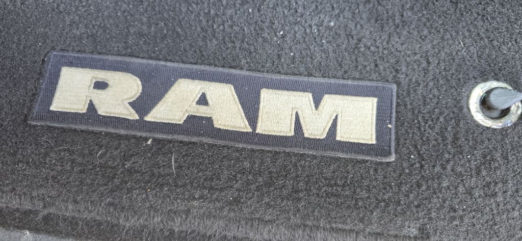 2016 RAM 1500 Image 14