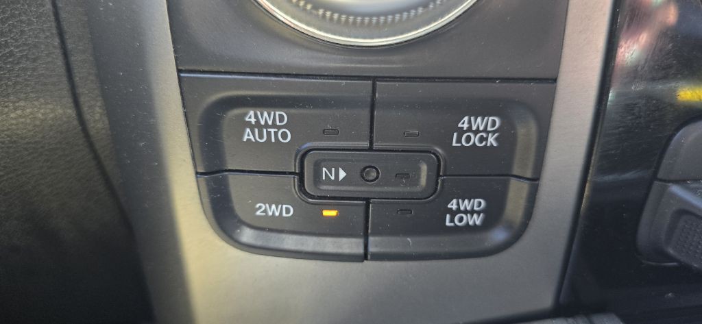 2016 RAM 1500 Image 48