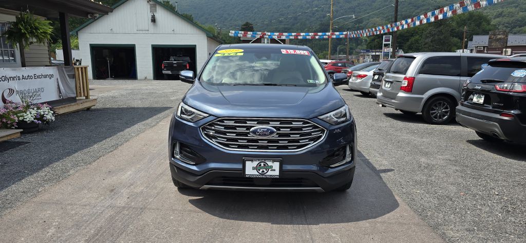 2019 Ford Edge Image 3