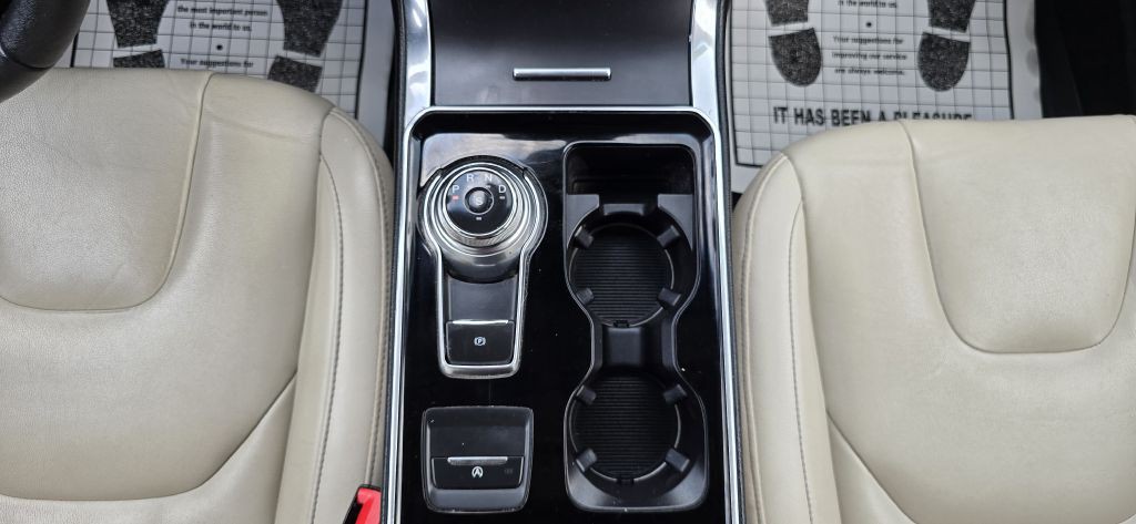 2019 Ford Edge Image 49