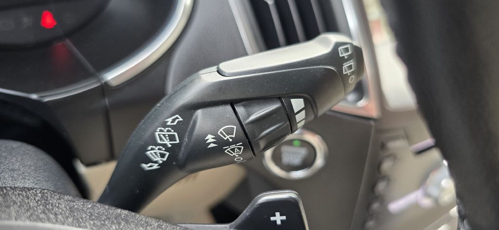 2019 Ford Edge Image 59