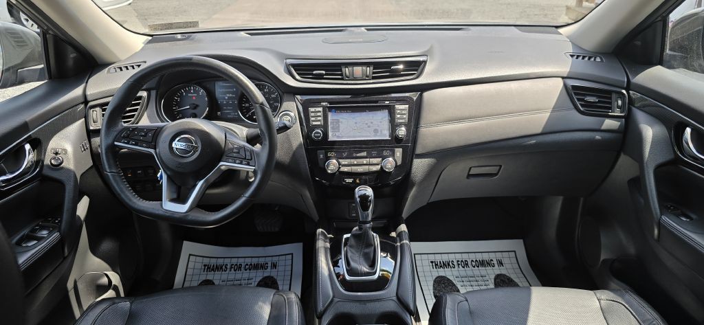 2017 Nissan Rogue Image 41