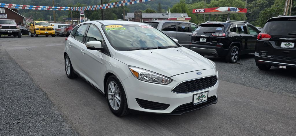 2016 Ford Focus Image 4