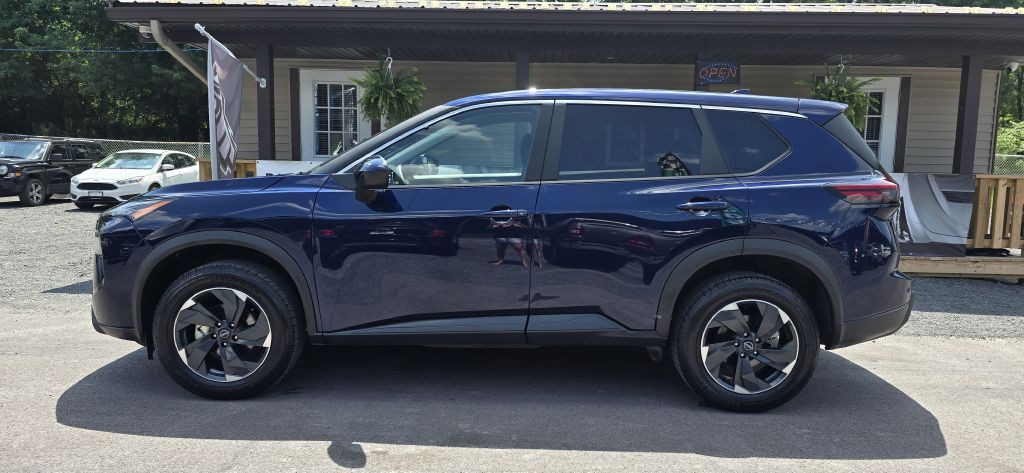 2024 Nissan Rogue Image 2