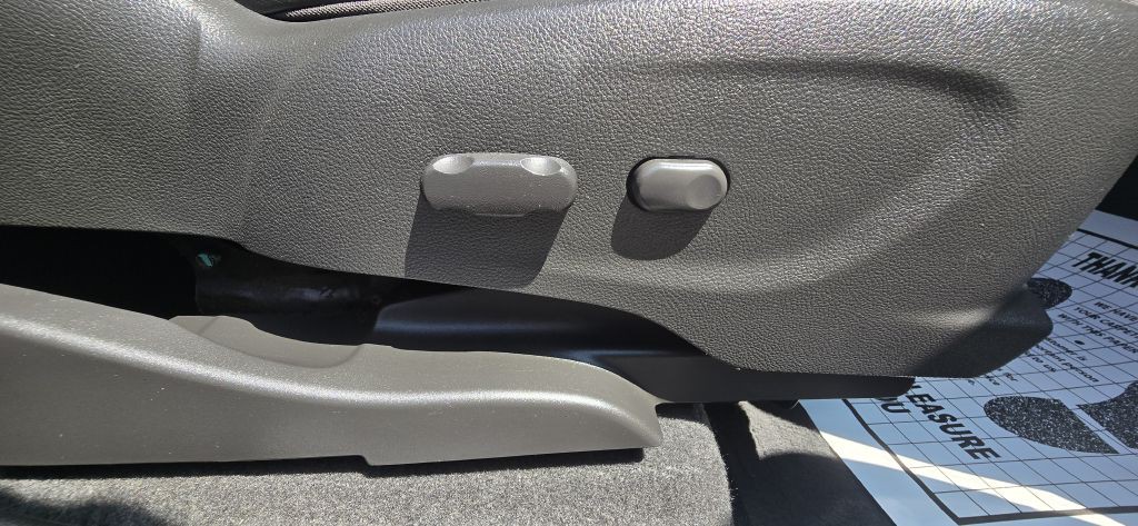 2016 Buick Enclave Image 27
