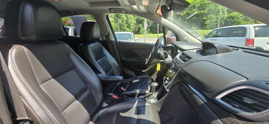 2016 Buick Enclave Image 28