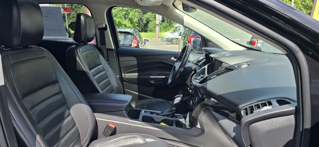2019 Ford Escape Image 33
