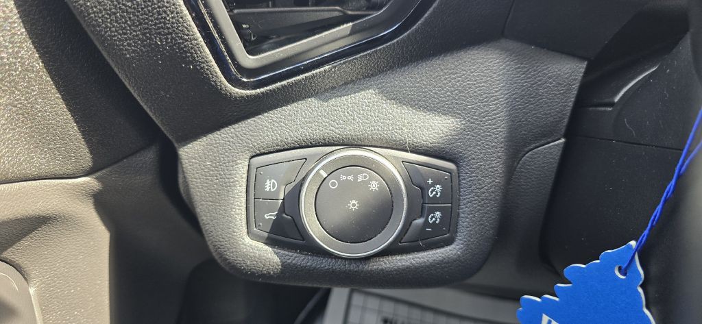 2019 Ford Escape Image 53