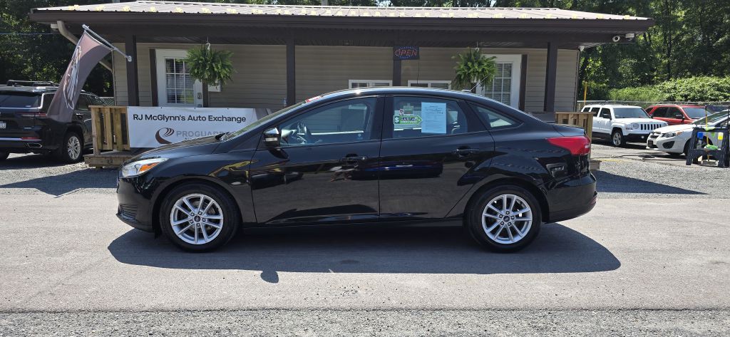 2017 Ford Focus Image 2