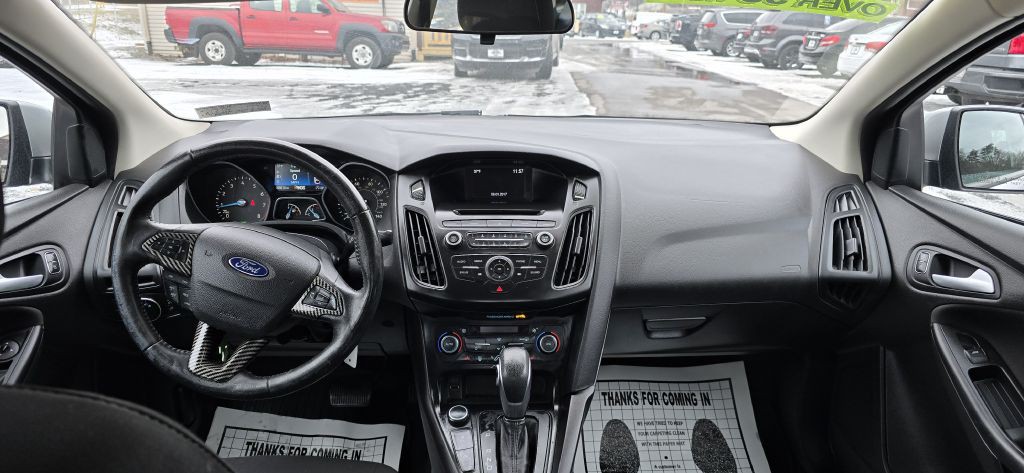 2017 Ford Focus Image 29