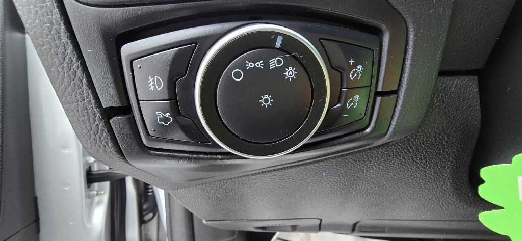 2017 Ford Focus Image 51
