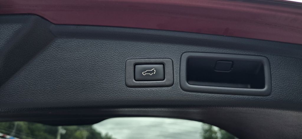 2017 Subaru Forester Image 23