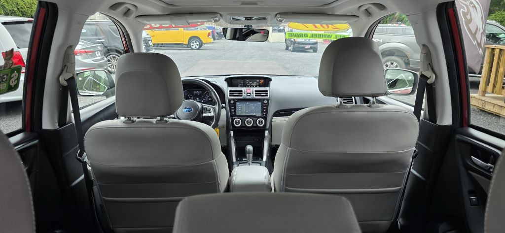 2017 Subaru Forester Image 25