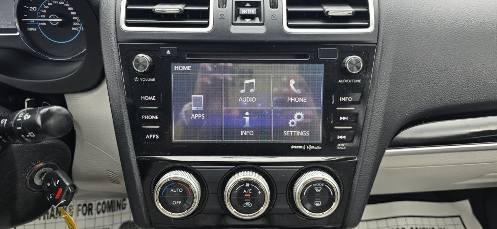 2017 Subaru Forester Image 34