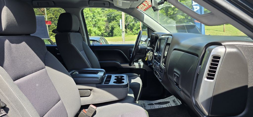 2018 Chevrolet Silverado 1500 Image 26
