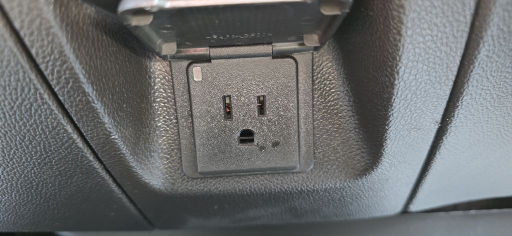 2018 Chevrolet Silverado 1500 Image 37