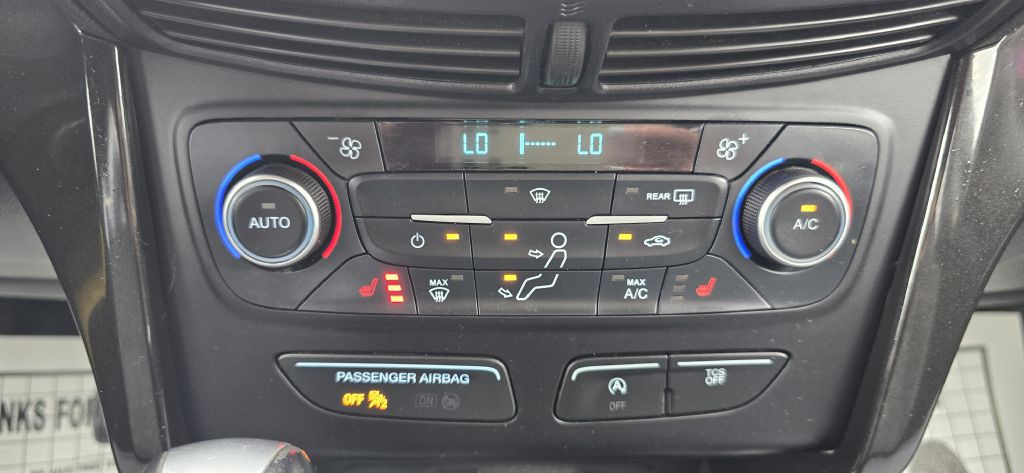 2018 Ford Escape Image 35