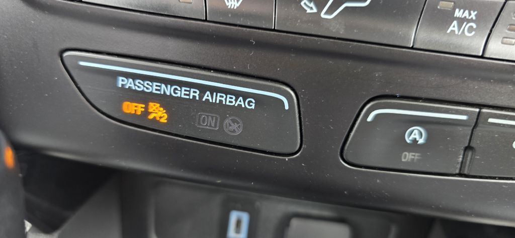 2018 Ford Escape Image 38