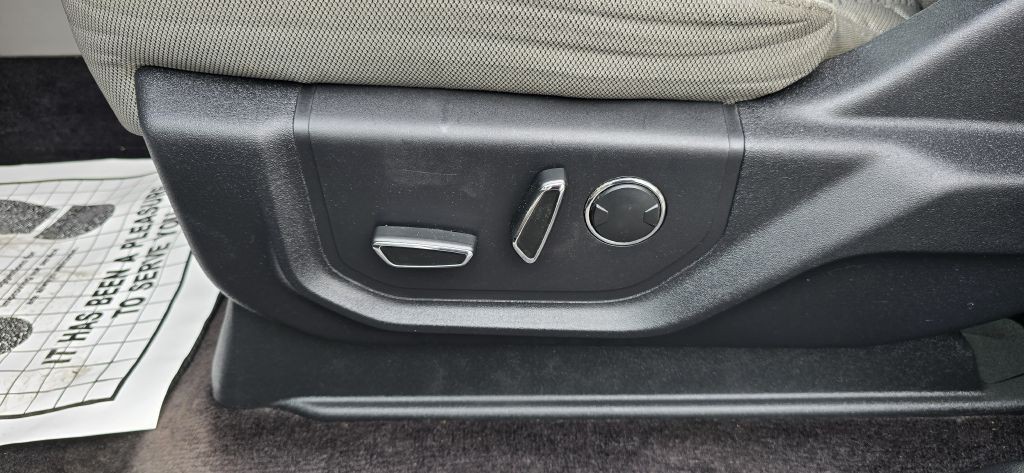 2016 Ford F-150 Image 12