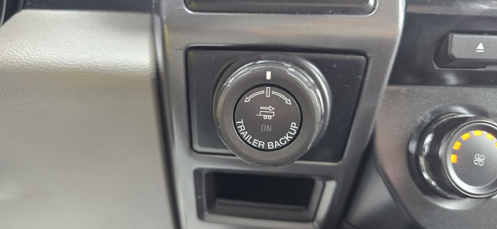 2016 Ford F-150 Image 28