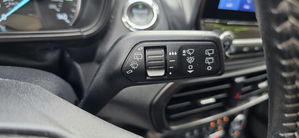 2021 Ford Econoline Image 45