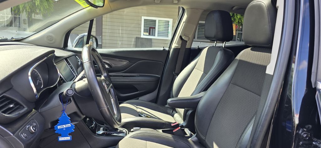 2019 Buick Enclave Image 16