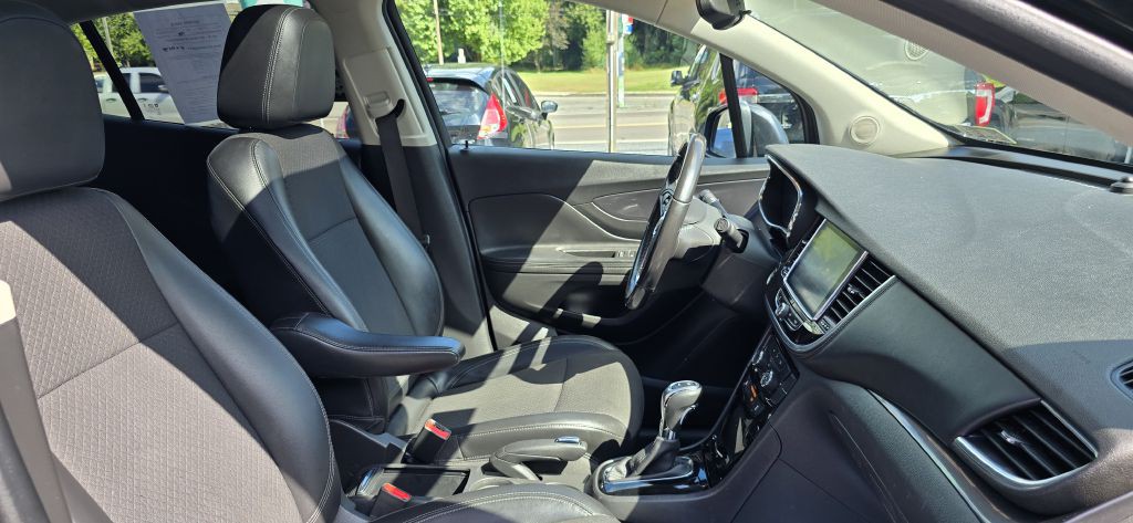 2019 Buick Enclave Image 28