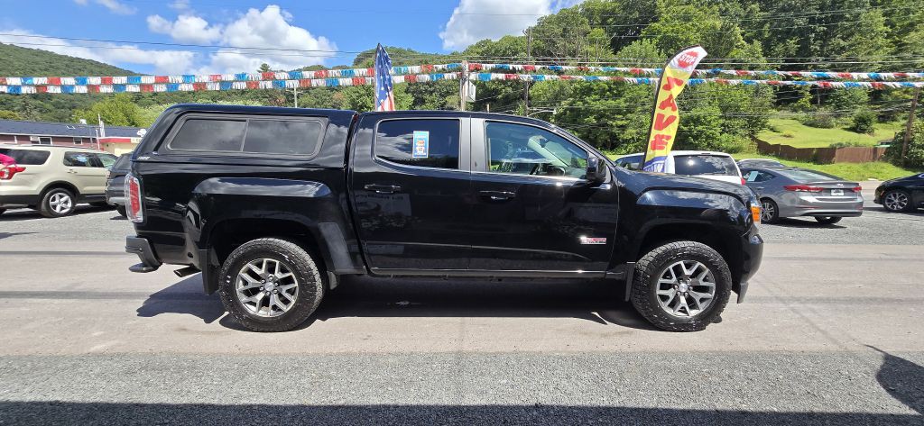 2016 GMC Canyon Image 1