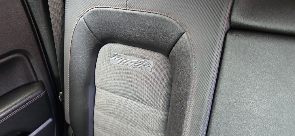 2016 GMC Canyon Image 23