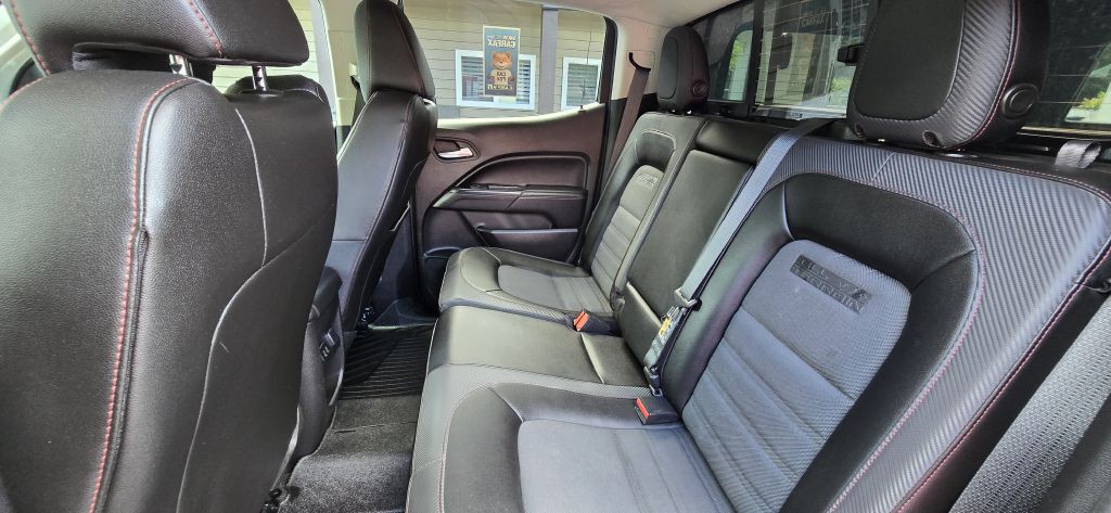 2016 GMC Canyon Image 25