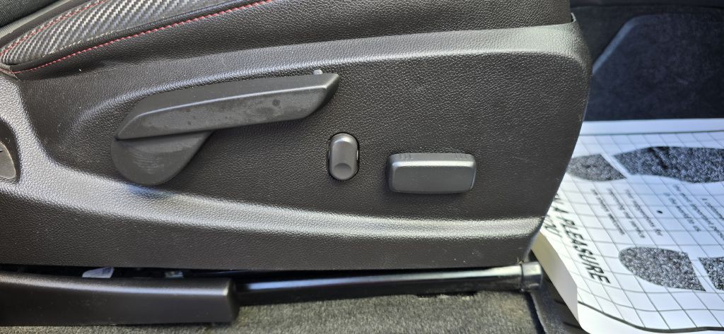 2016 GMC Canyon Image 32