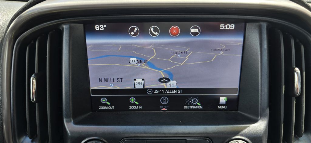 2016 GMC Canyon Image 39