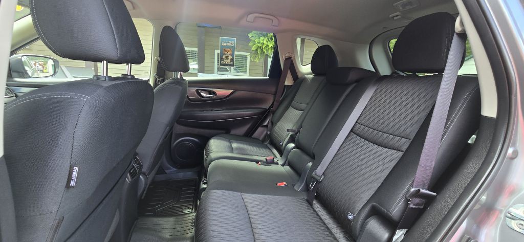2019 Nissan Rogue Image 20