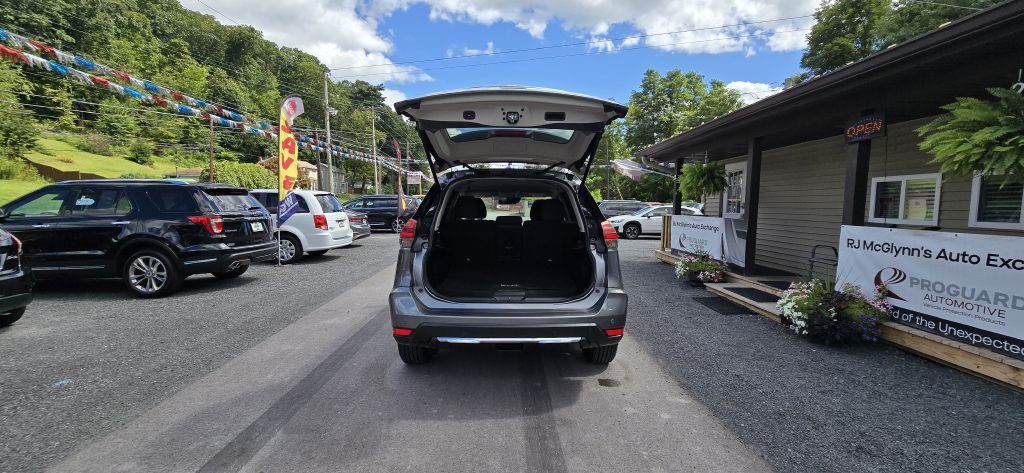 2019 Nissan Rogue Image 21