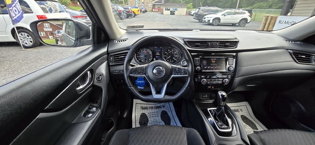 2019 Nissan Rogue Image 34