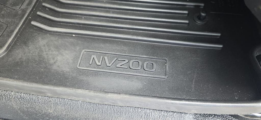 2021 Nissan NV200 Image 12