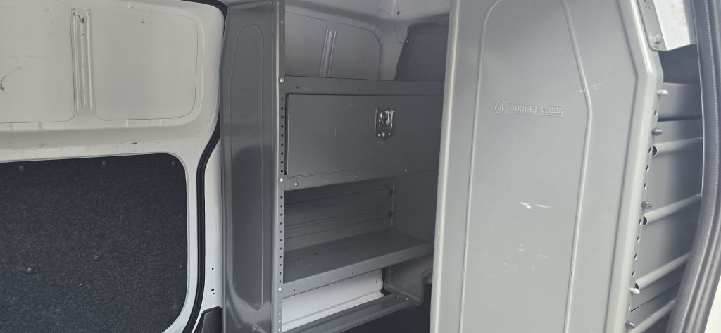 2021 Nissan NV200 Image 17