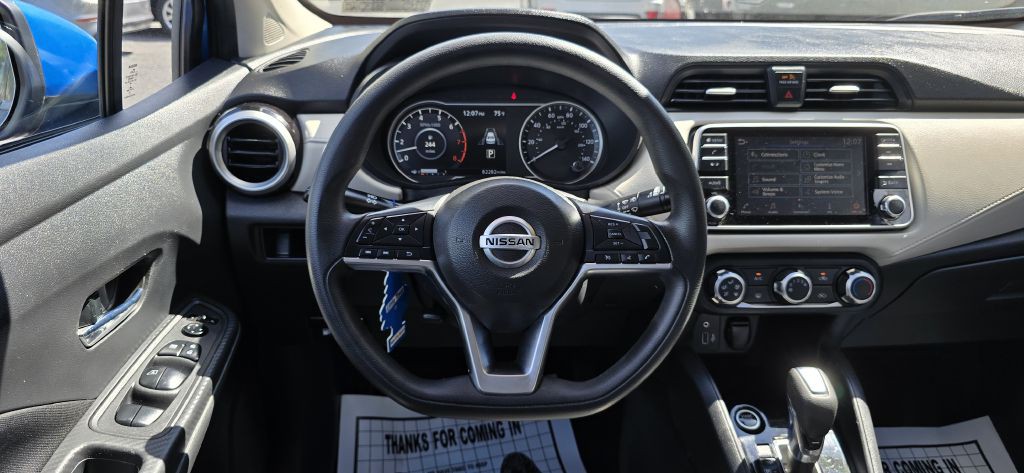 2021 Nissan Versa Image 29