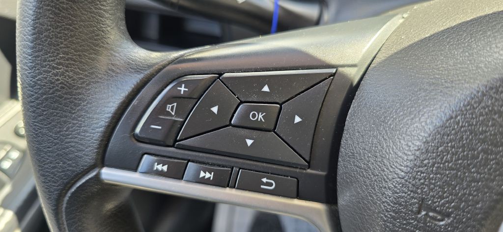 2021 Nissan Versa Image 31