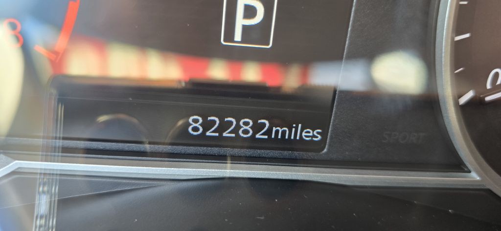 2021 Nissan Versa Image 36
