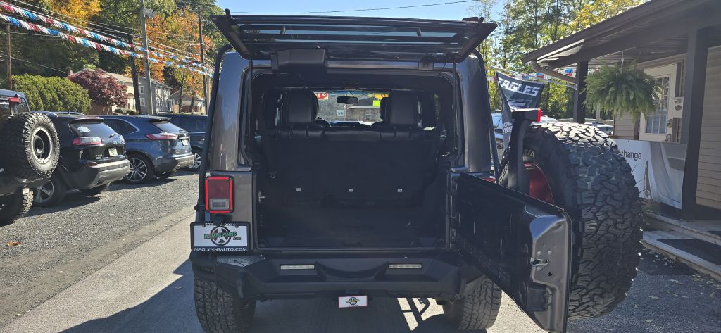 2016 Jeep Wrangler Unlimited Image 32