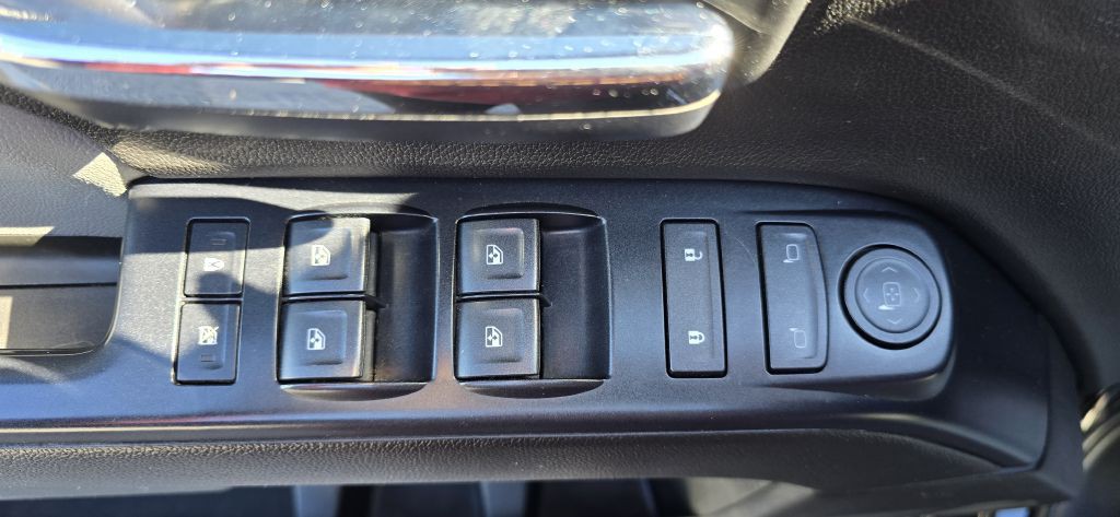 2018 GMC Sierra Image 10