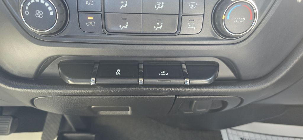 2018 GMC Sierra Image 24