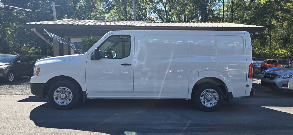 2017 Nissan NV Image 2