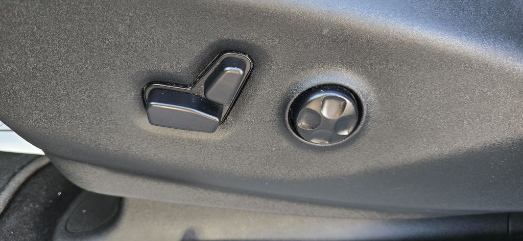 2017 Chrysler Pacifica Image 14