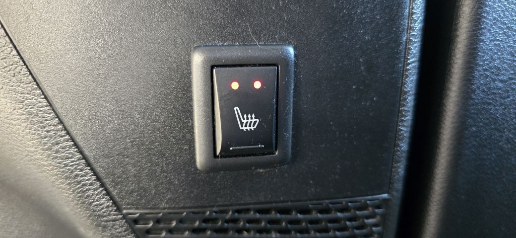 2017 Chrysler Pacifica Image 40