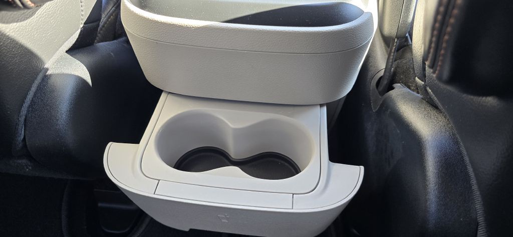 2017 Chrysler Pacifica Image 49